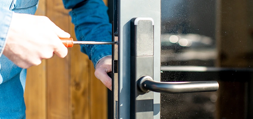 Aluminium Door Lock Replacement in McHenry, Illinois